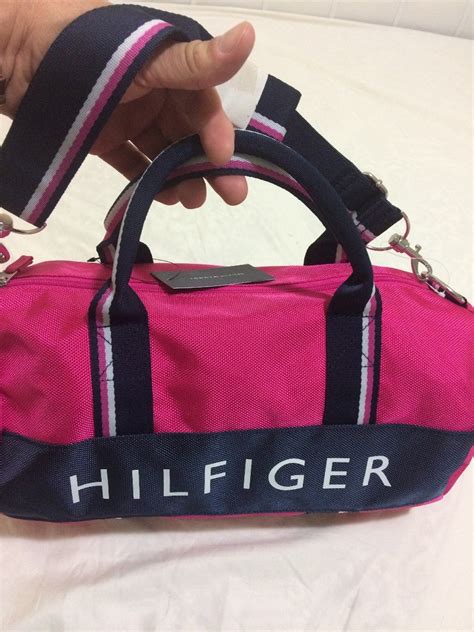 bolsa rosa tommy hilfiger|tommy hilfiger where to buy.